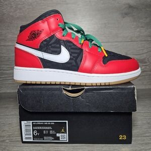Air Jordan 1 Mid SE (GS) Christmas Sneakers Size 6 Youth / 7.5 Womens Red Black